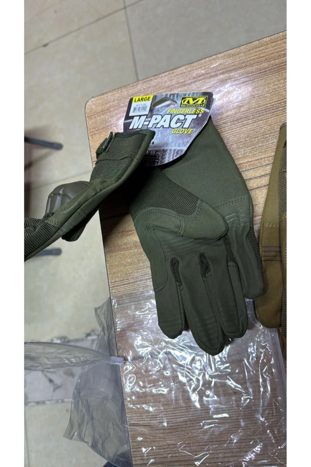 Mechanix motor eldiveni